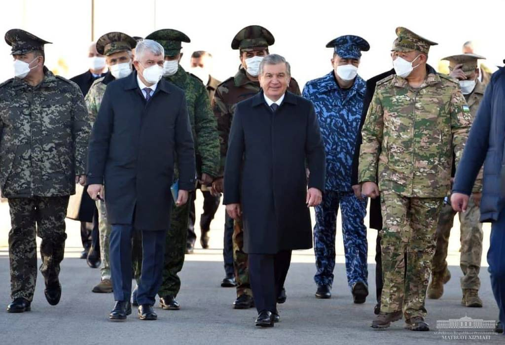 President Uzbekistan with Military